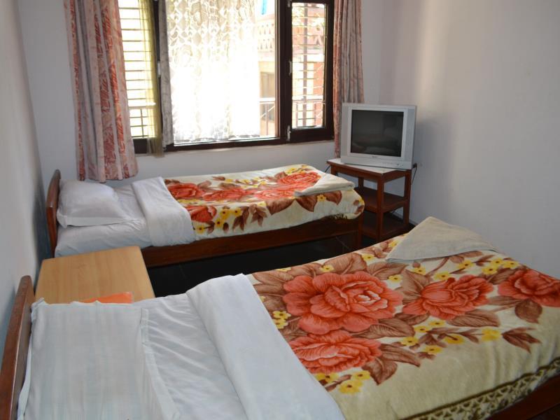 Golden Gate Hotel Pokhara Eksteriør billede